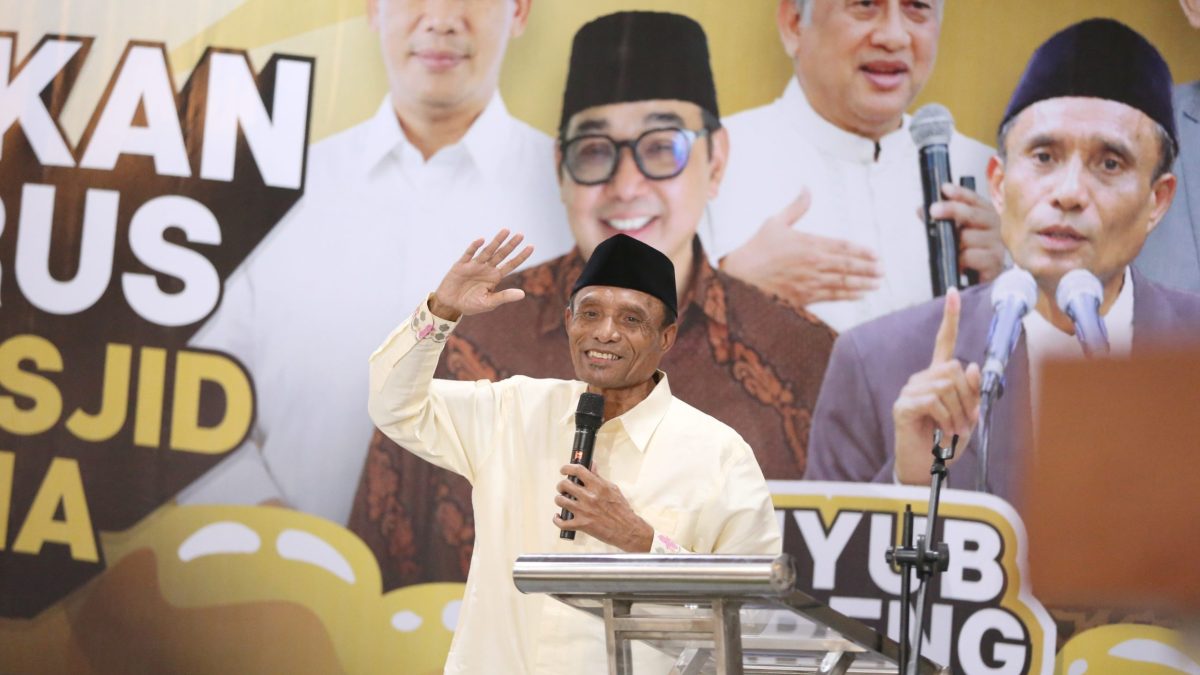 Wakil Ketua Pimpinan Wilayah Muhammadiyah Jawa Timur, Prof. Dr. Thohir Luth, MA