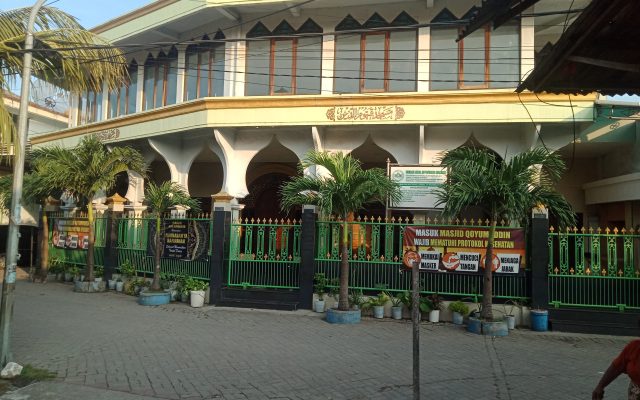 Masjid Qoyumuddin Tambak Pring Barat, Asemrowo, Surabaya