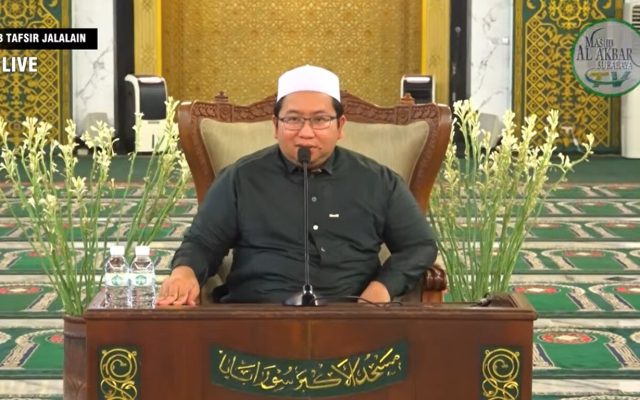 Ustadz H. M. Husni Mubarak Al Hafidz, M.A.G.