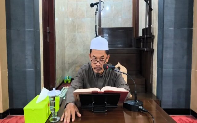 Ustadz Ma'ruf Nursalam, M.A