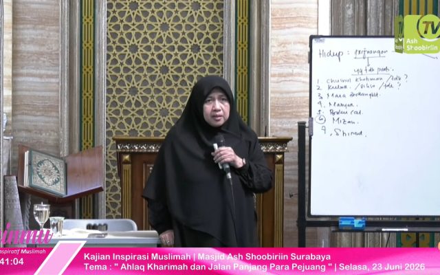 Ustadzah Evie Silfia Zubaedi
