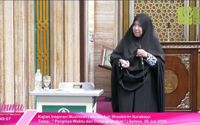 Ustadzah Evie Silfia Zubaedi