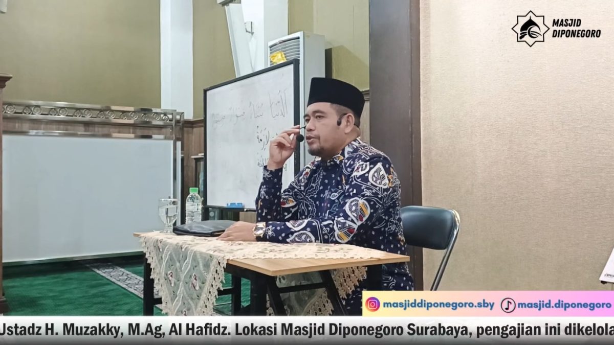 Ustadz H. Muzakky, M.Ag, Al Hafidz.