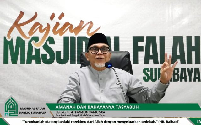 Kajian Maghrib oleh Ustadz Ir. H. Bangun Samudra di Masjid Al Falah Surabaya