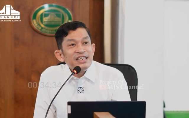 Fahruddin Faiz adalah filsuf Muslim dan penulis kajian filsafat Islam asal Indonesia. Ia merupakan dosen Fakultas Ushuluddin dan Pemikiran Islam