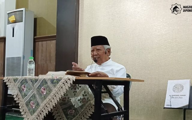 Ustadz Marsono Adnan