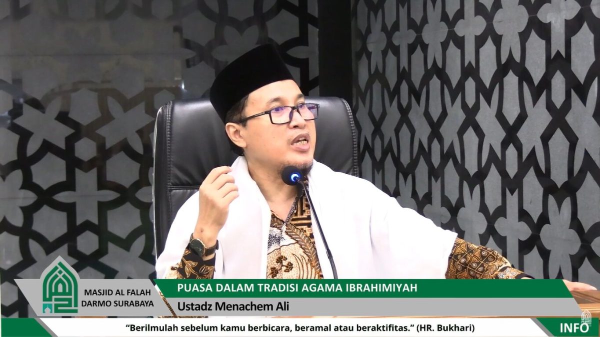 Ustadz Menachem Ali.