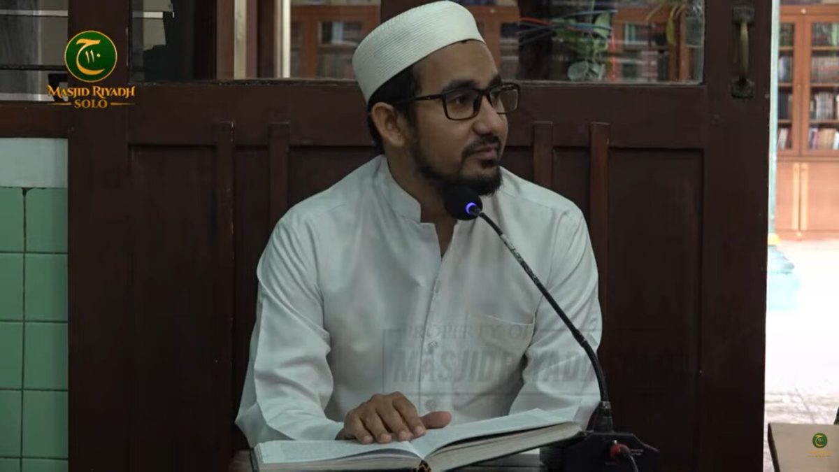 Ustadz Ali bin Hasan Alhabsyi