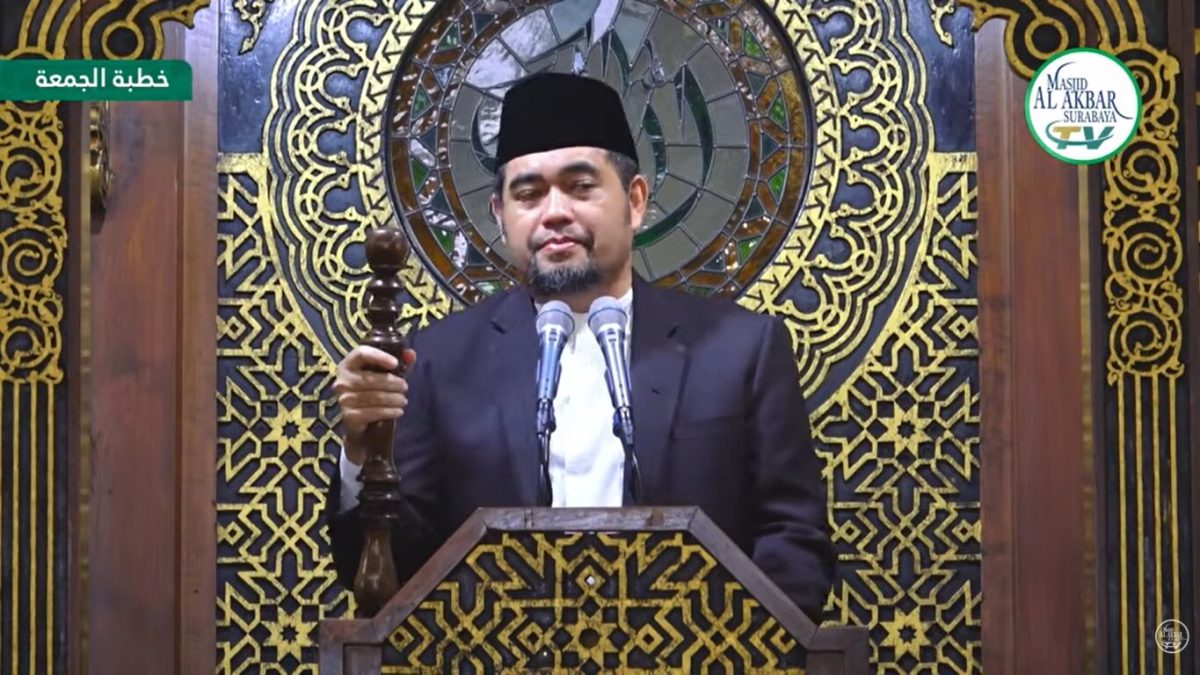 Ustadz H. Ahmad Muzakky Al Hafidz