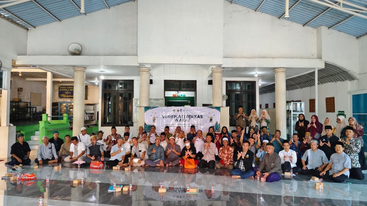 Sinergi lintas sektor PD DMI Kota Surabaya dan BPN Surabaya bersama para takmir se-Kecamatan Tandes dalam menyukseskan Gerakan Percepatan Sertifikat Wakaf Masjid dan Musholla di Masjid Al-Asy'ari,