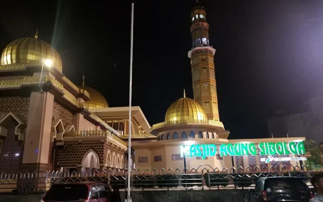 Masjid Agung Kota Sibolga (Foto: Google Image)